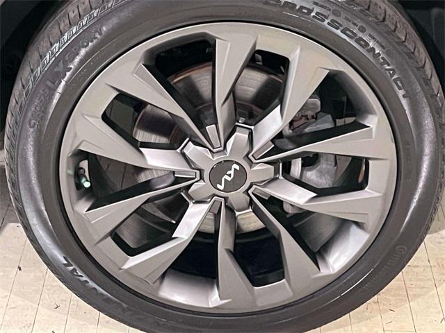 used 2022 Kia Sorento car, priced at $35,409