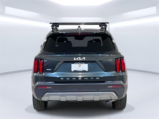 used 2022 Kia Sorento car, priced at $35,409