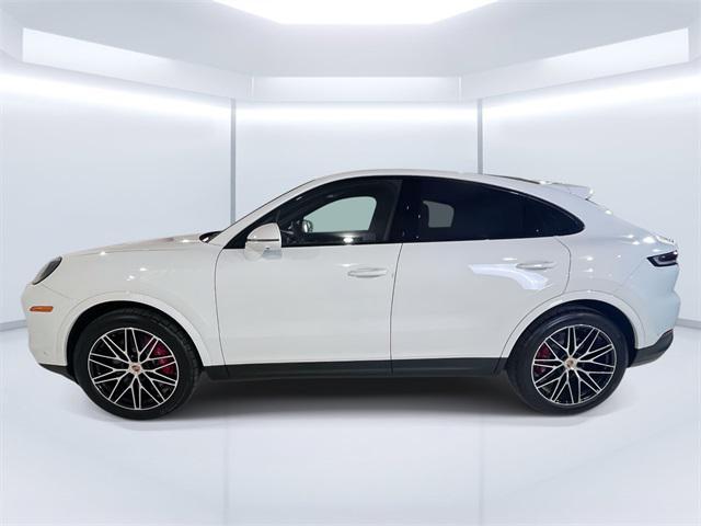 new 2025 Porsche Cayenne car, priced at $133,575