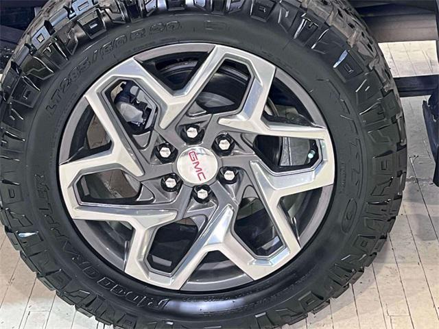 used 2022 GMC Sierra 1500 car, priced at $48,547