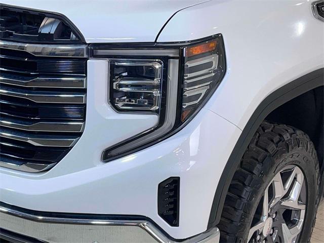 used 2022 GMC Sierra 1500 car, priced at $48,547