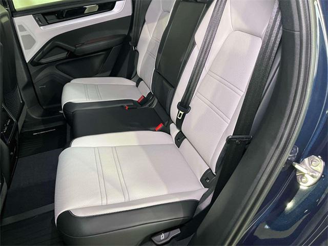 new 2025 Porsche Cayenne car, priced at $108,085