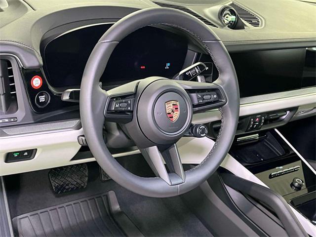 new 2025 Porsche Cayenne car, priced at $108,085