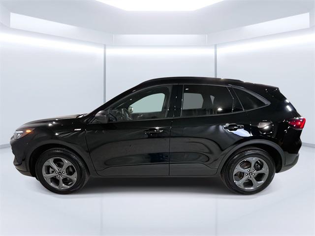 used 2025 Ford Escape car, priced at $26,999
