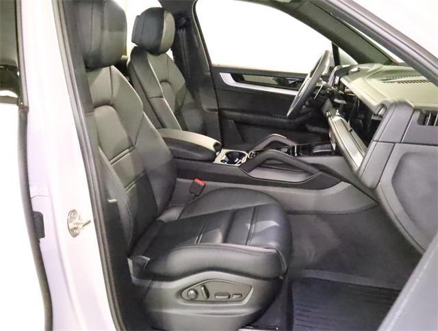new 2025 Porsche Cayenne car, priced at $106,945