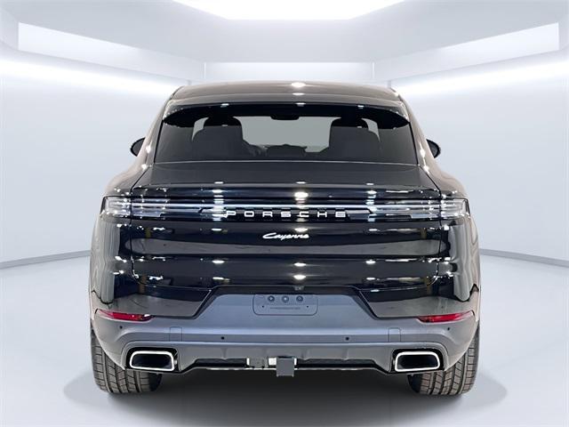 new 2025 Porsche Cayenne car, priced at $107,365