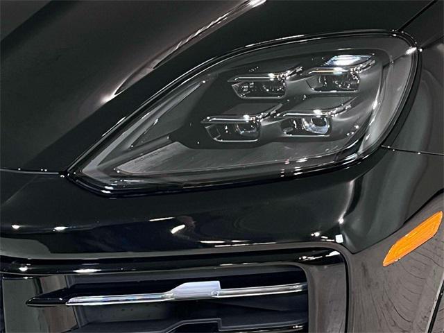 used 2025 Porsche Cayenne car, priced at $99,577