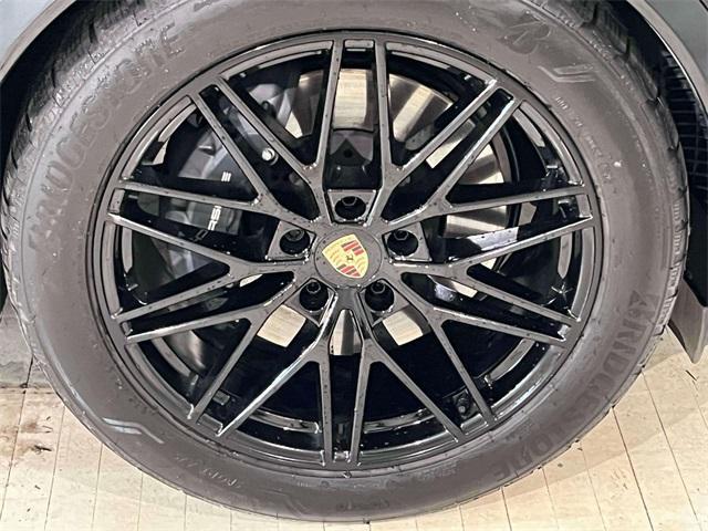 used 2025 Porsche Cayenne car, priced at $99,577