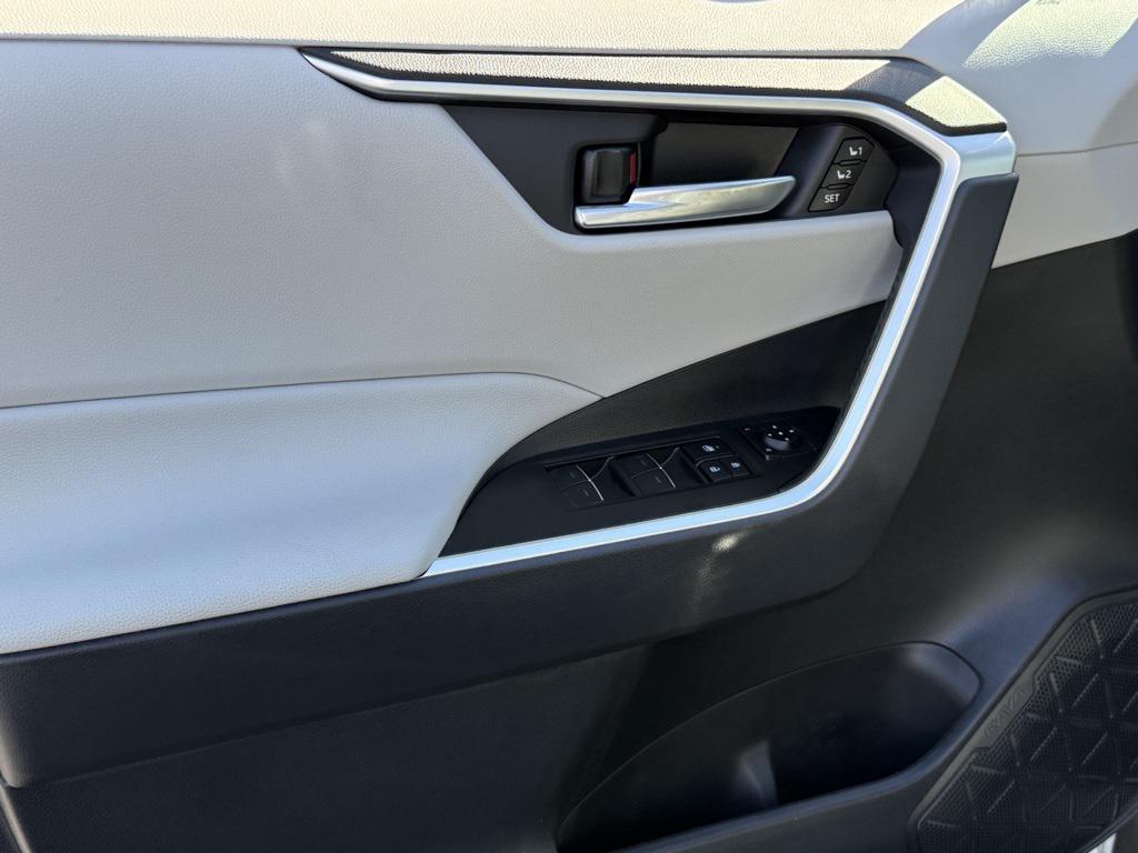 new 2025 Toyota RAV4 car, priced at $37,833