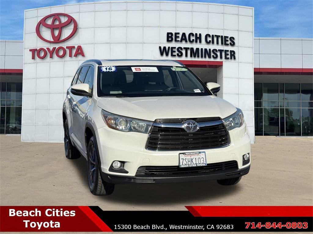 used 2016 Toyota Highlander car, priced at $17,968