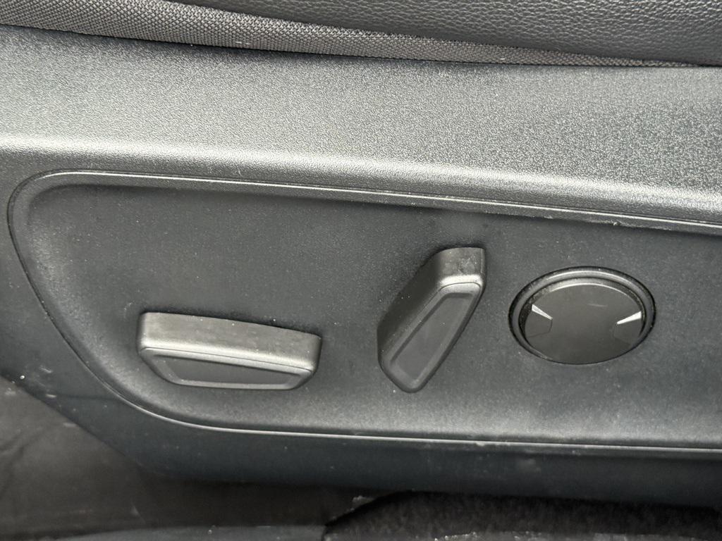 used 2022 Ford Escape car, priced at $20,542