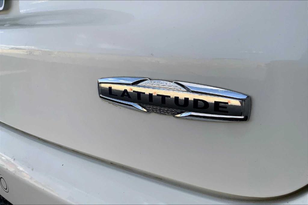 used 2020 Jeep Compass car, priced at $17,928