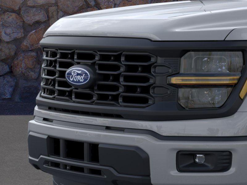 new 2024 Ford F-150 car, priced at $42,800