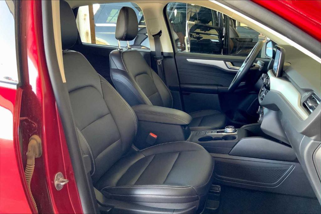 used 2022 Ford Escape car, priced at $24,938
