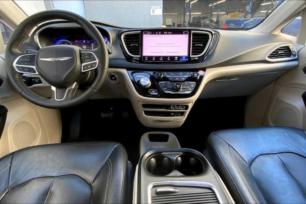 used 2022 Chrysler Pacifica car, priced at $22,938