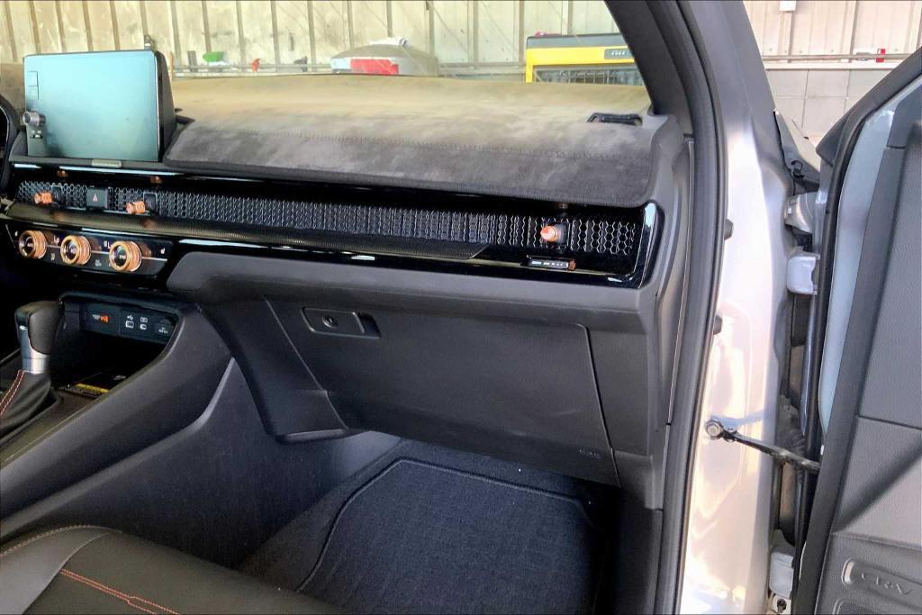 used 2024 Honda CR-V Hybrid car, priced at $37,628