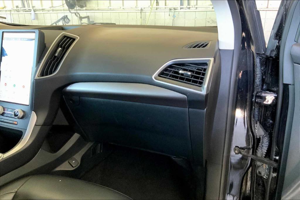 used 2023 Ford Edge car, priced at $21,838