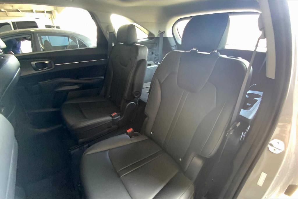 used 2024 Kia Sorento car, priced at $36,428