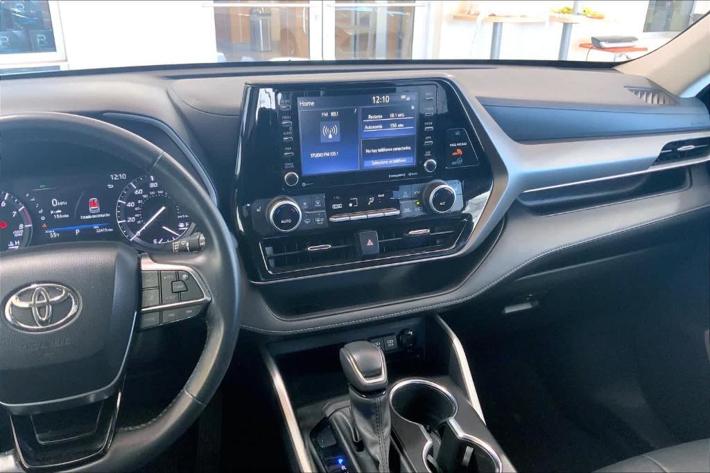 used 2021 Toyota Highlander car, priced at $34,440