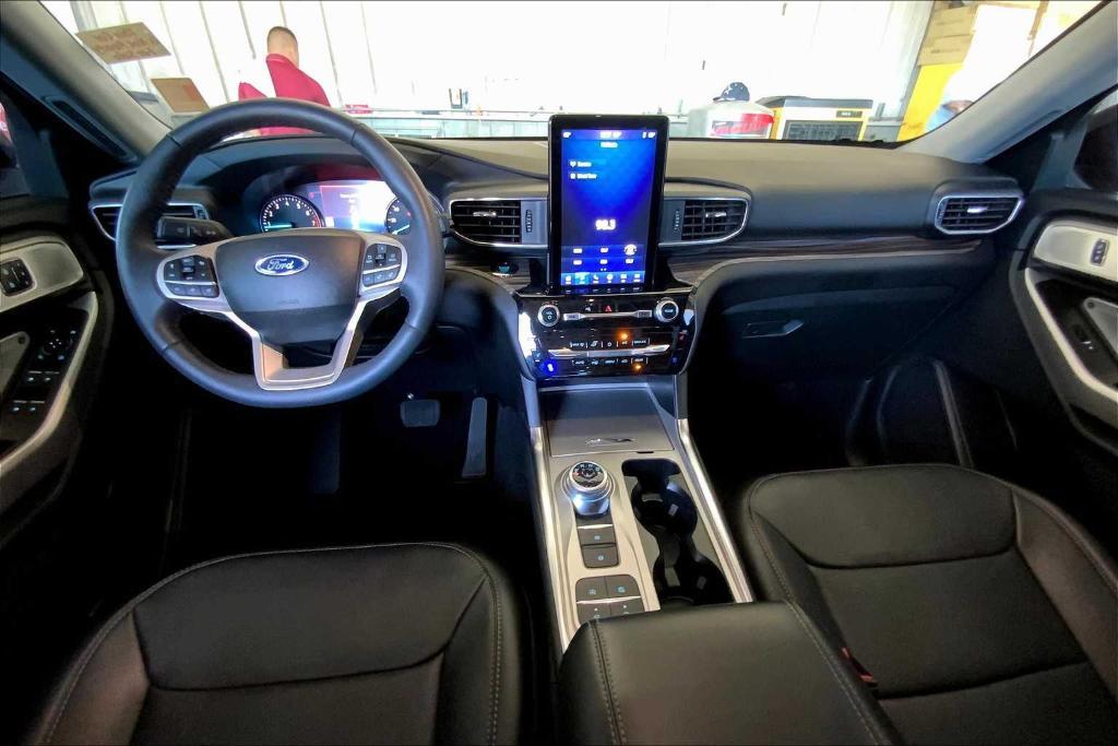 used 2023 Ford Explorer car, priced at $35,938