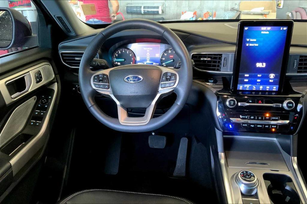 used 2023 Ford Explorer car, priced at $35,938