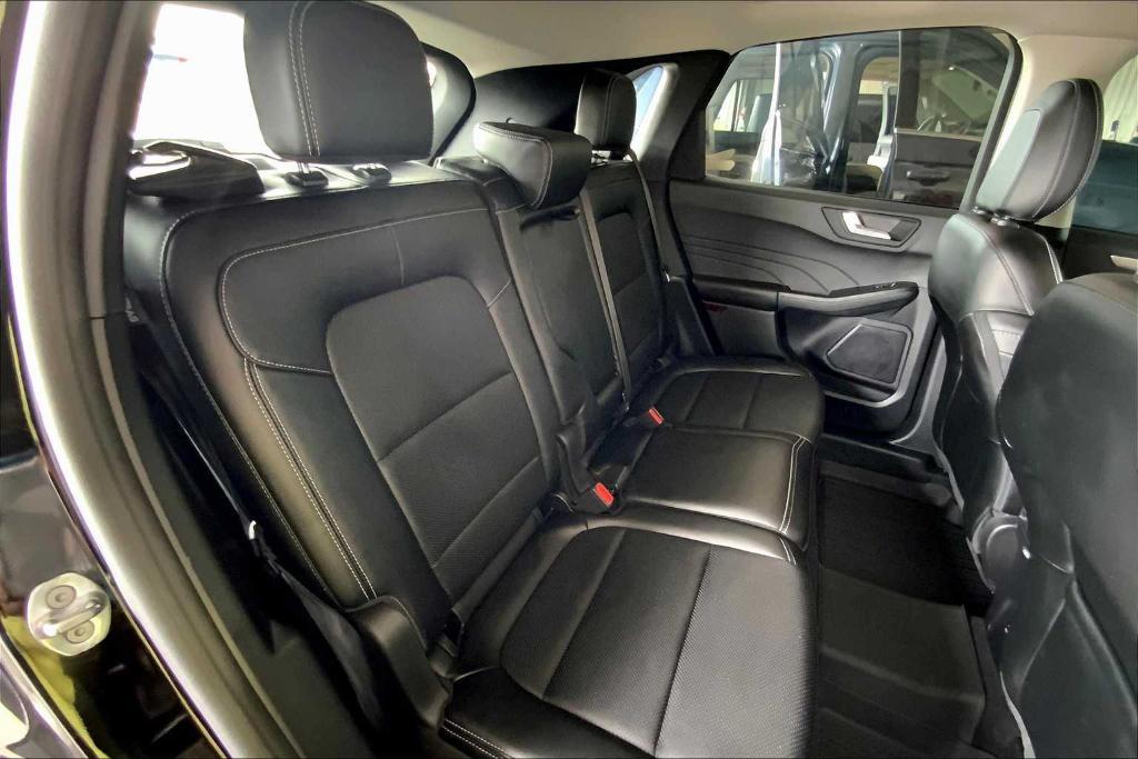 used 2022 Ford Escape car, priced at $22,628
