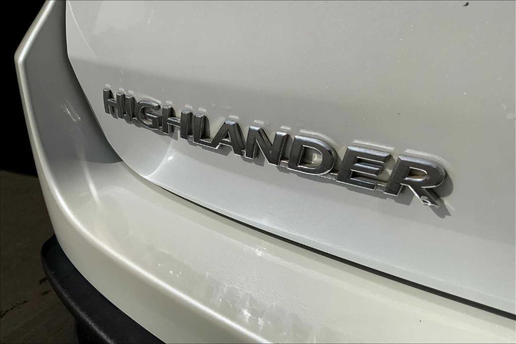 used 2019 Toyota Highlander car, priced at $19,991