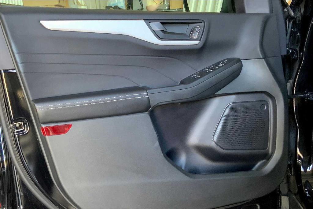 used 2022 Ford Escape car, priced at $21,041