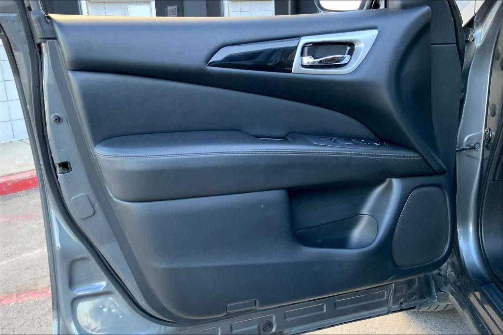 used 2019 Nissan Pathfinder car, priced at $21,380