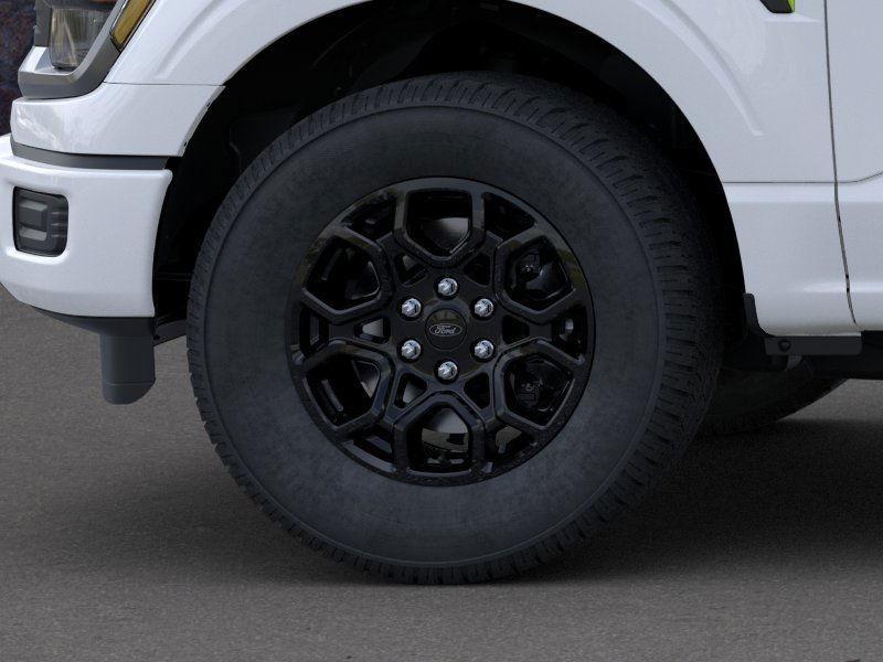 new 2025 Ford F-150 car, priced at $43,910