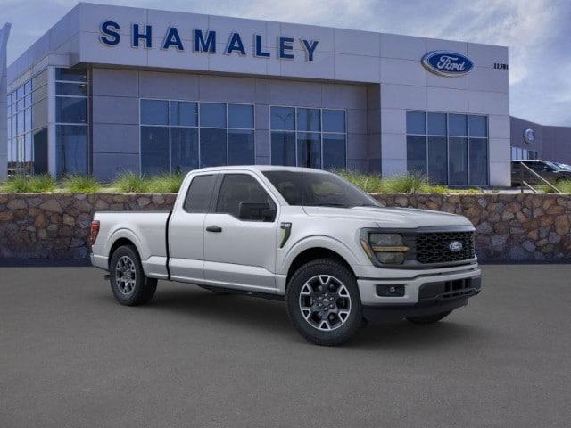 new 2024 Ford F-150 car, priced at $37,995