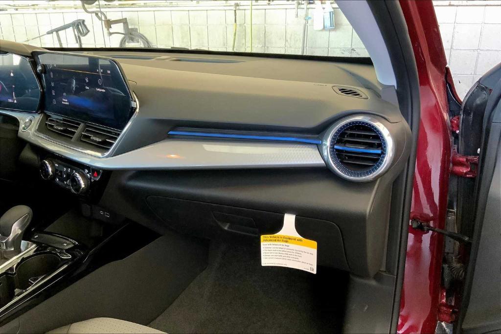 used 2025 Chevrolet Trax car, priced at $25,528
