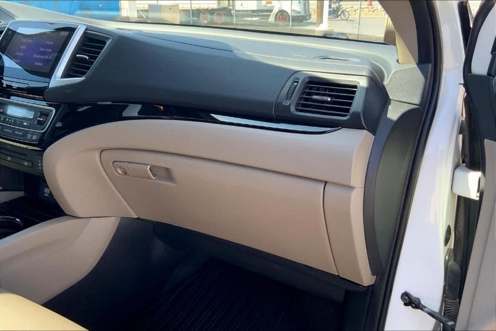 used 2016 Honda Pilot car, priced at $20,238