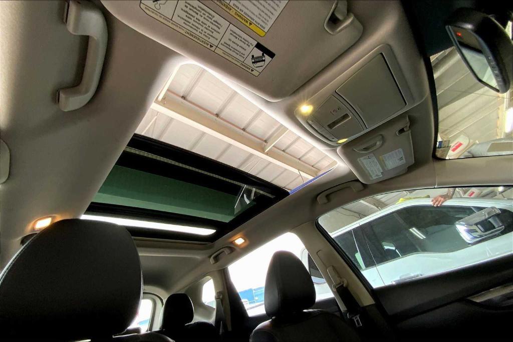 used 2017 Nissan Rogue car, priced at $17,638