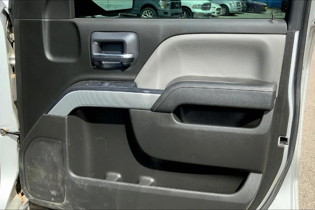 used 2018 Chevrolet Silverado 1500 car, priced at $27,192