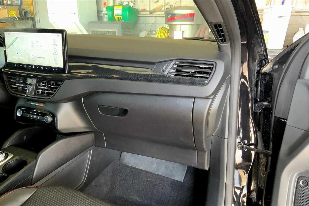 used 2023 Ford Escape car, priced at $24,543
