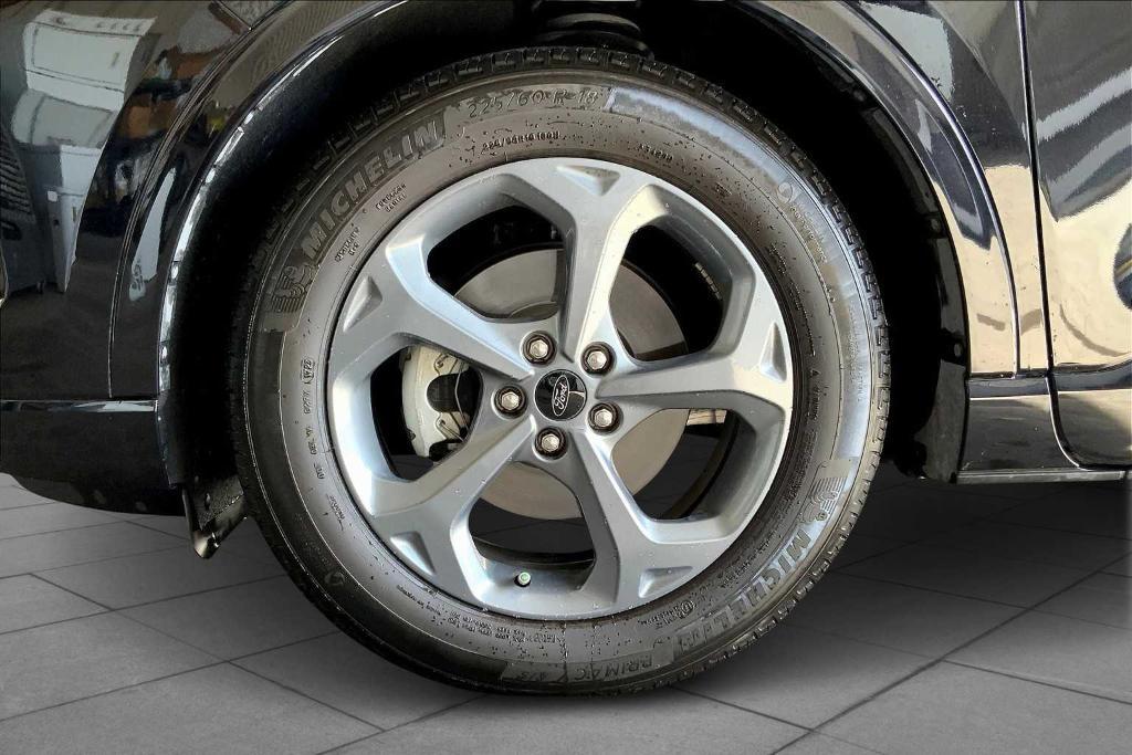 used 2023 Ford Escape car, priced at $24,543