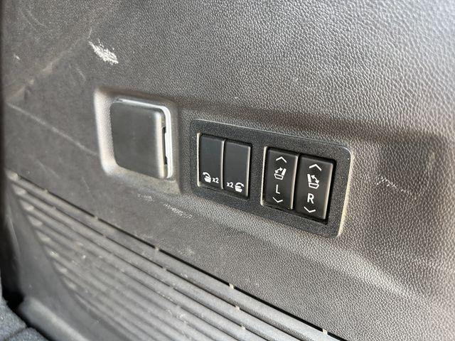 used 2021 Chevrolet Tahoe car, priced at $35,972