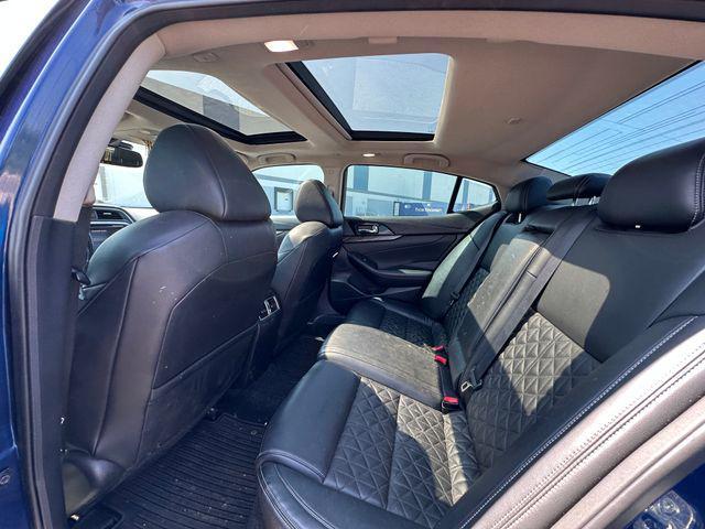 used 2016 Nissan Maxima car, priced at $13,972