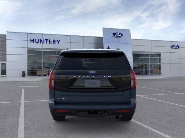 new 2025 Ford Expedition car, priced at $73,625