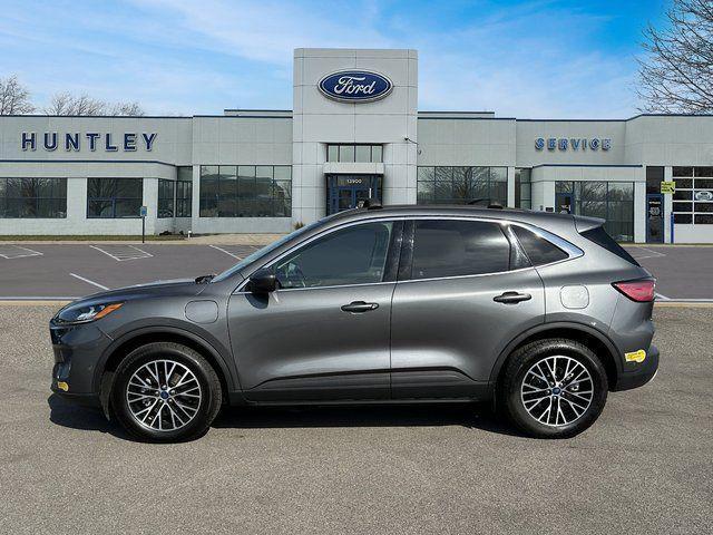 used 2022 Ford Escape car, priced at $22,555