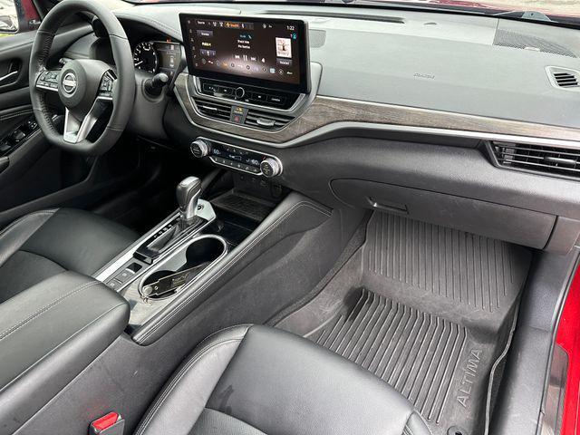 used 2023 Nissan Altima car, priced at $22,333