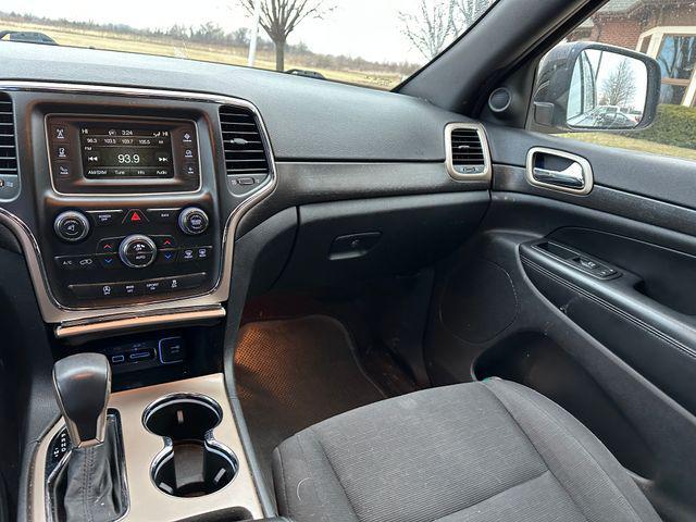 used 2016 Jeep Grand Cherokee car, priced at $14,496