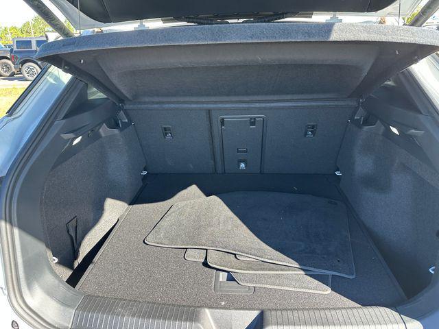 used 2022 Volkswagen ID.4 car, priced at $19,984