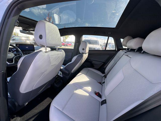 used 2022 Volkswagen ID.4 car, priced at $19,984