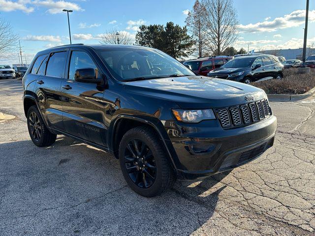 used 2018 Jeep Grand Cherokee car, priced at $17,772