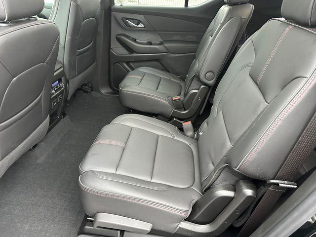 used 2023 Chevrolet Traverse car, priced at $39,888