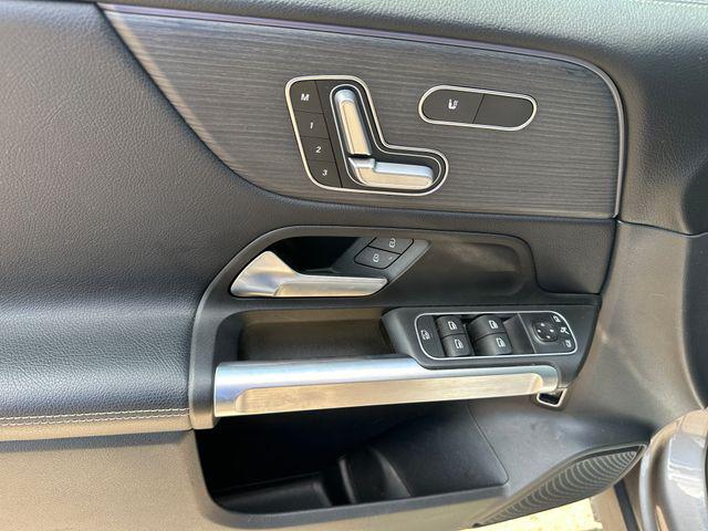 used 2022 Mercedes-Benz GLB 250 car, priced at $23,444