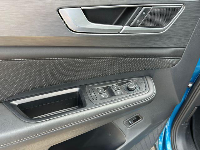 used 2024 Volkswagen Atlas Cross Sport car, priced at $34,272