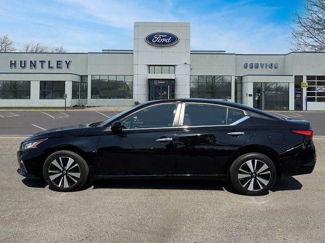 used 2022 Nissan Altima car, priced at $18,222